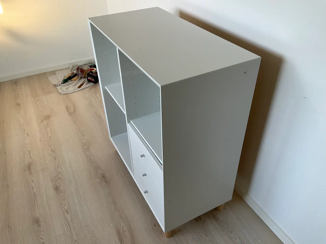 Billede 4 - Ilva Boxmodul med 3 skuffer og TV Bord i hvid