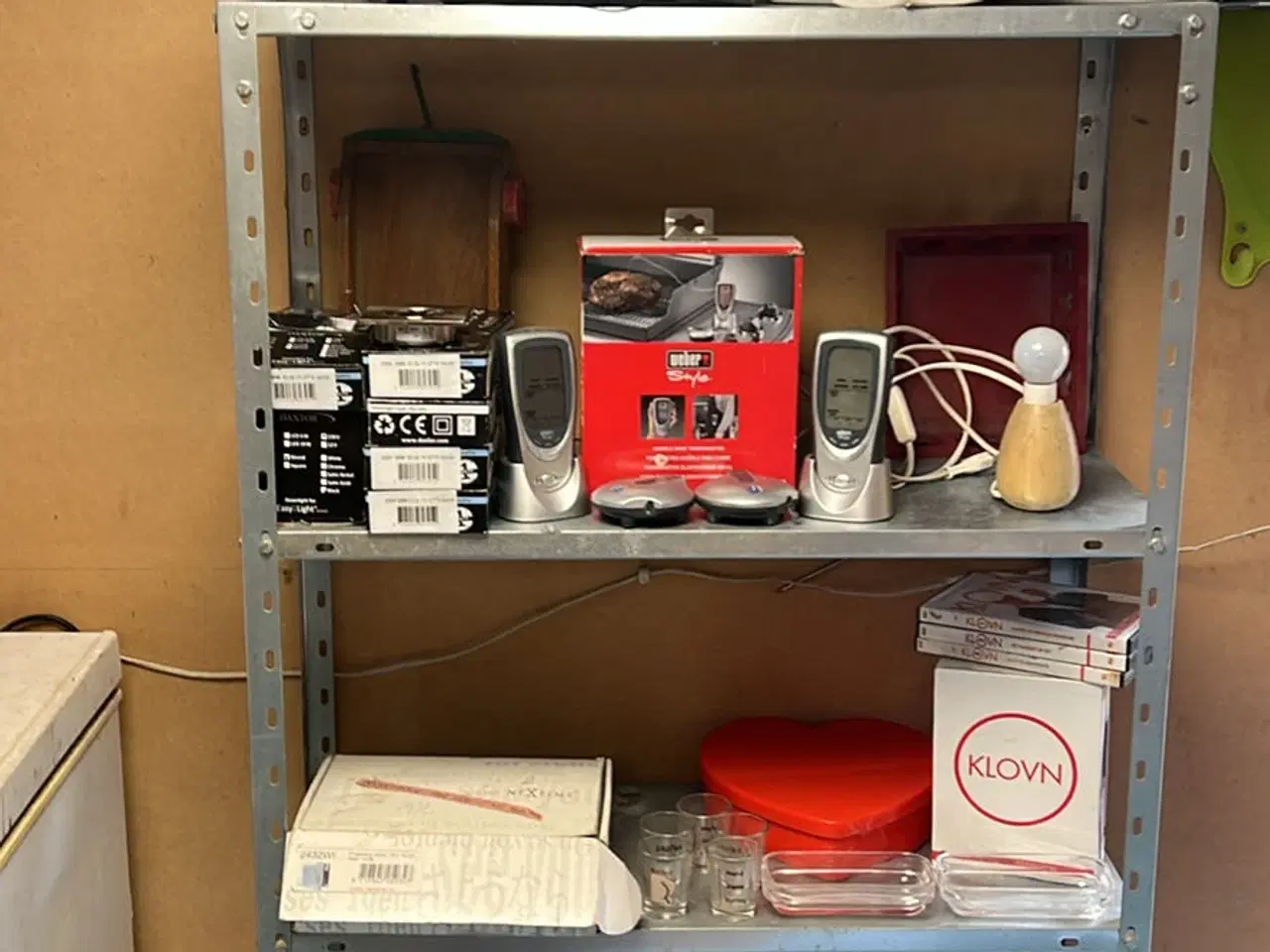 Billede 4 - Tøm reolen kun 750 kr 