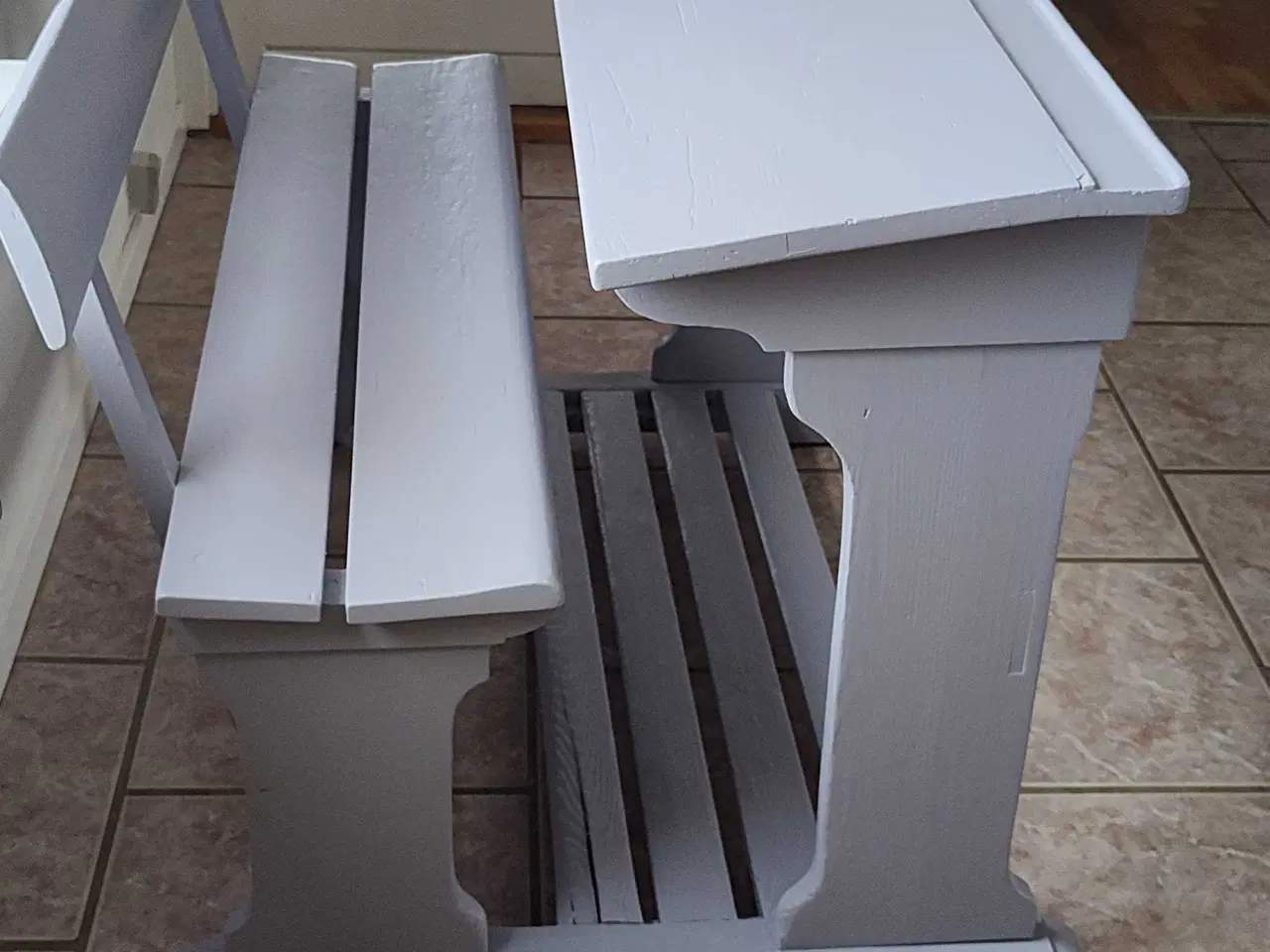 Billede 2 - Skrivepult / skolepult