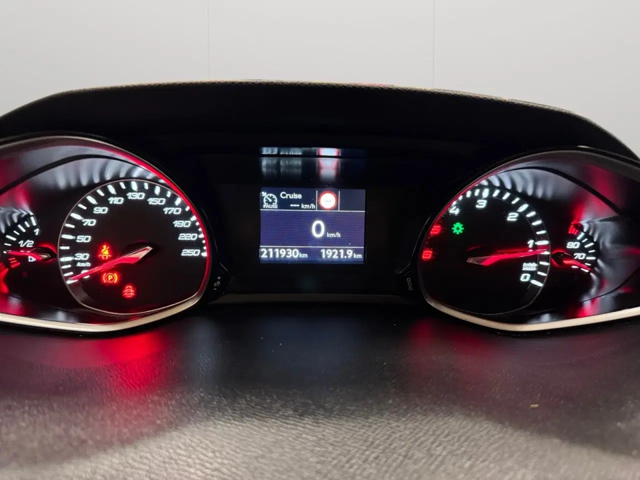 Billede 8 - Peugeot 308 1,6 BlueHDi 120 Allure Sky SW