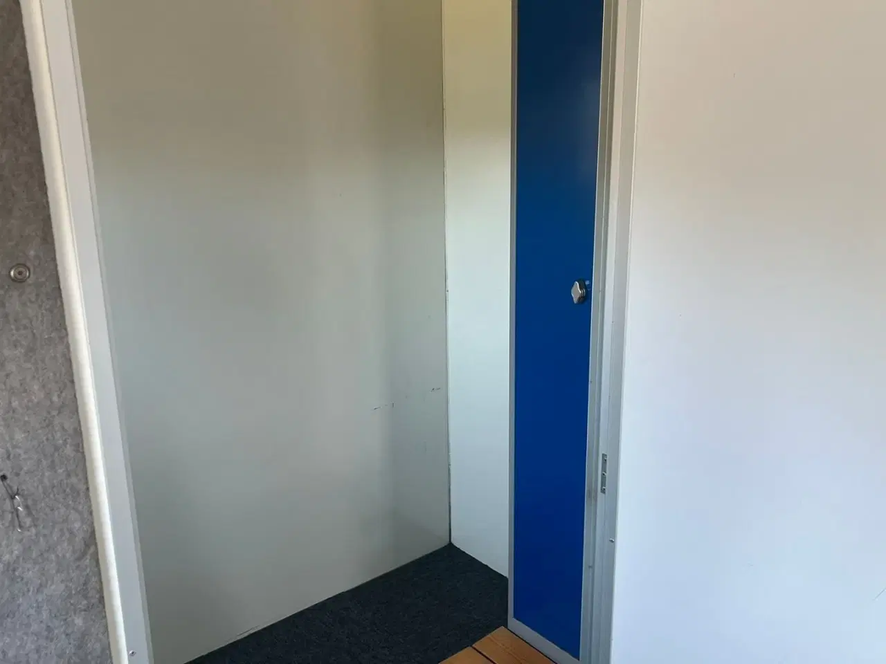 Billede 20 - Scanvogn Mandskabsvogn Stampe Skurvogn / Mandskabsvogn / Beboelsesvogn med køkken og toilet