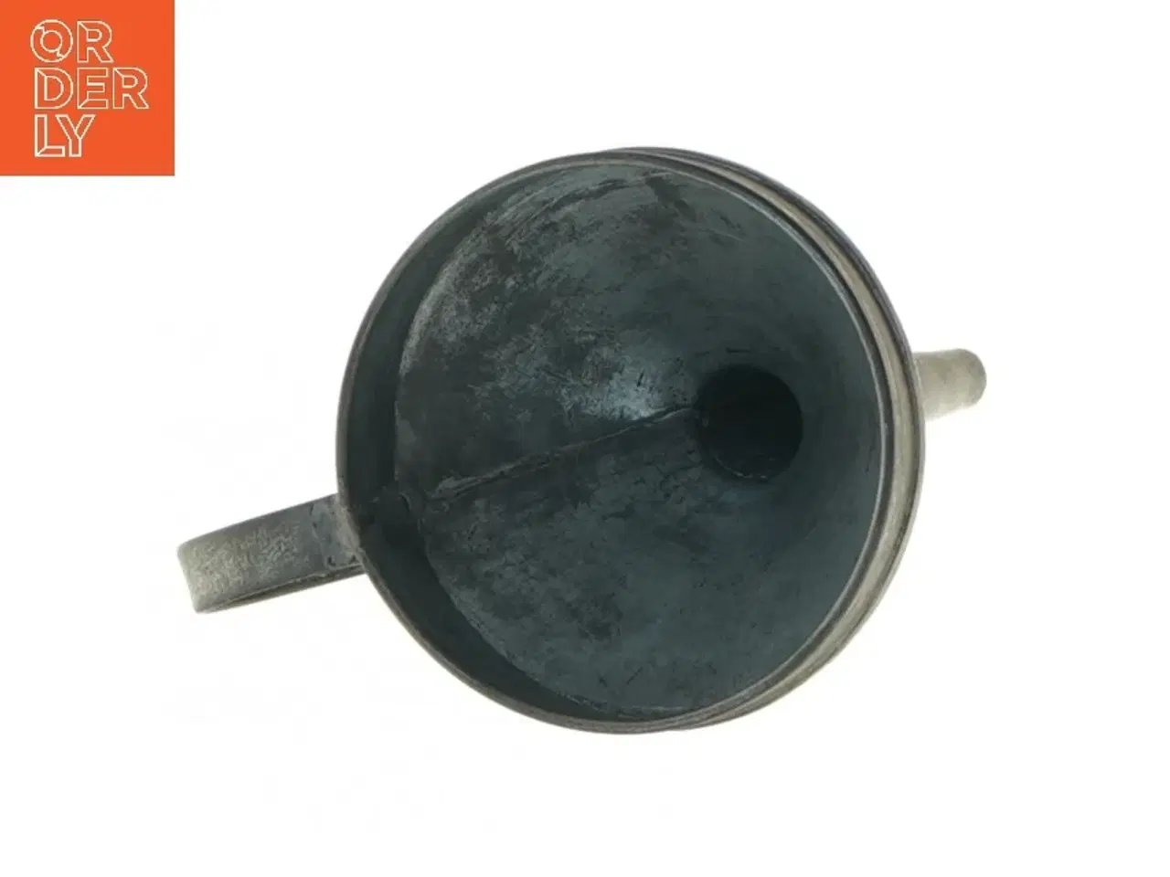 Billede 3 - Antik metal tragt med hank (str. 16 cm)