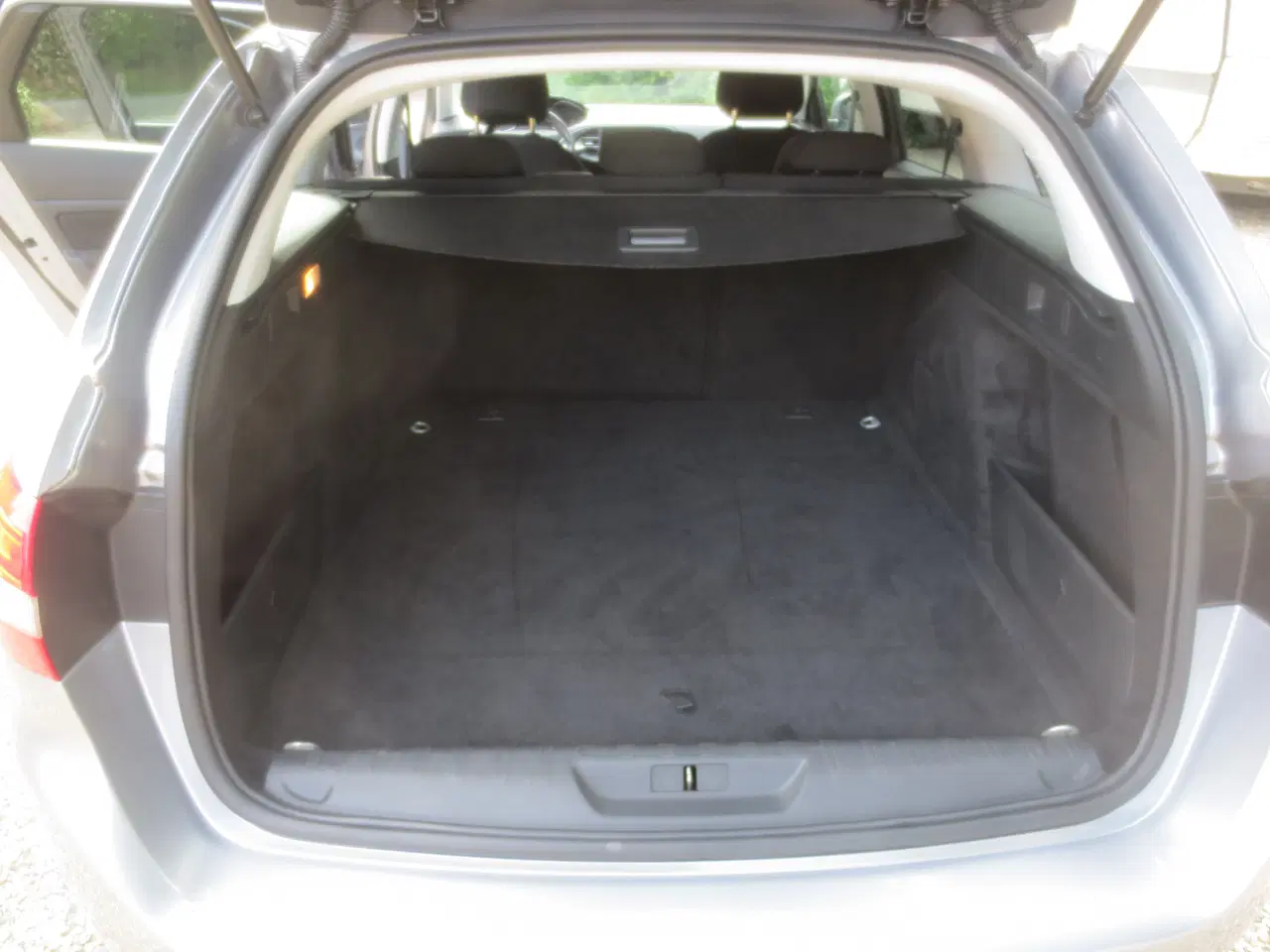 Billede 12 - Peugeot 308 1.6 HDi St.Car År 2016.