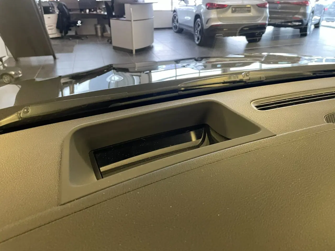 Billede 16 - Mercedes EQA250+  AMG Premium