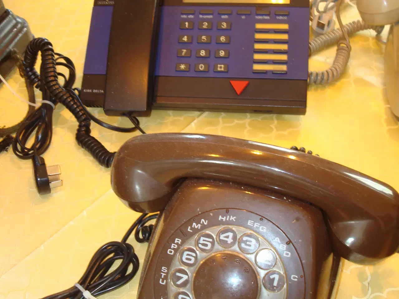 Billede 7 - 8 Gamle Telefoner