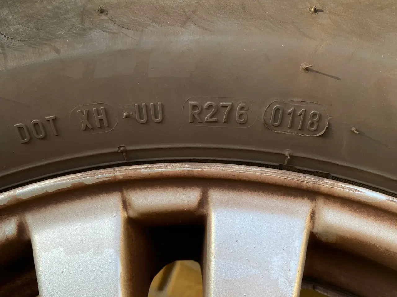 Billede 6 - Alufælge med sommerdæk 