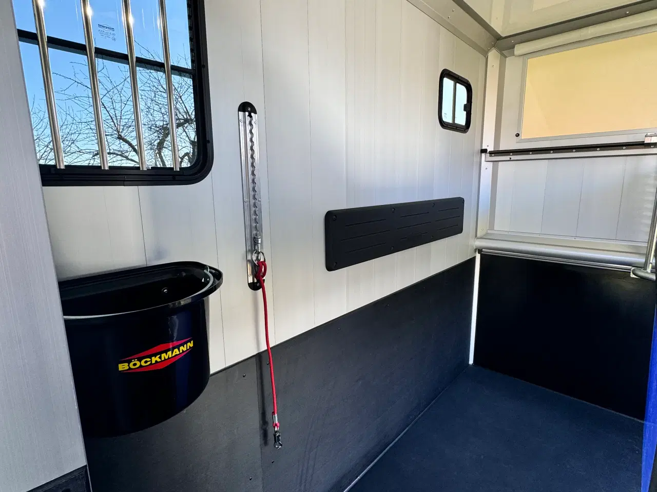 Billede 8 - NY Böckmann Compact Stall hestetransporter