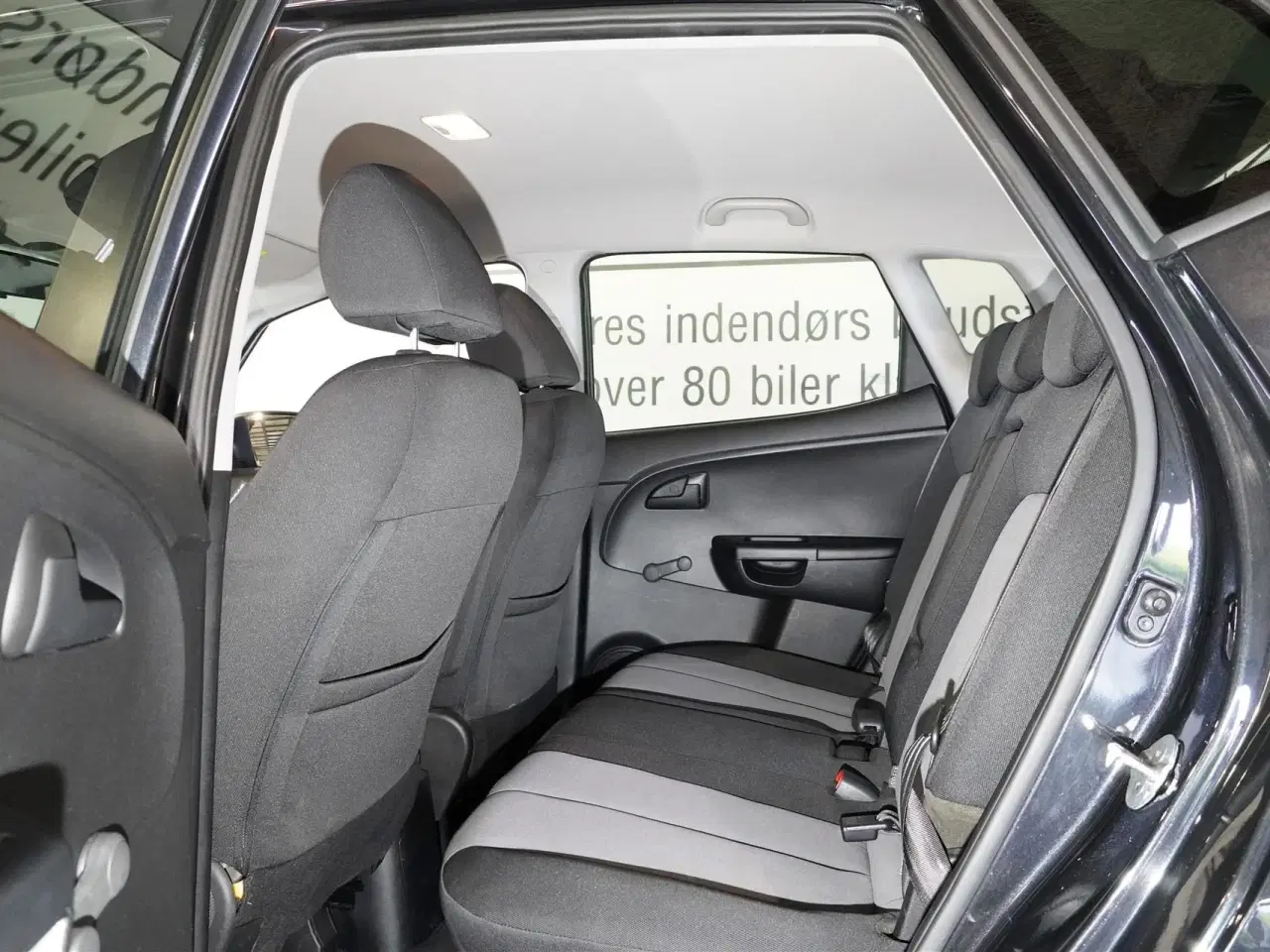 Billede 10 - Kia Venga 1,4 CVVT Attraction 90HK 5d