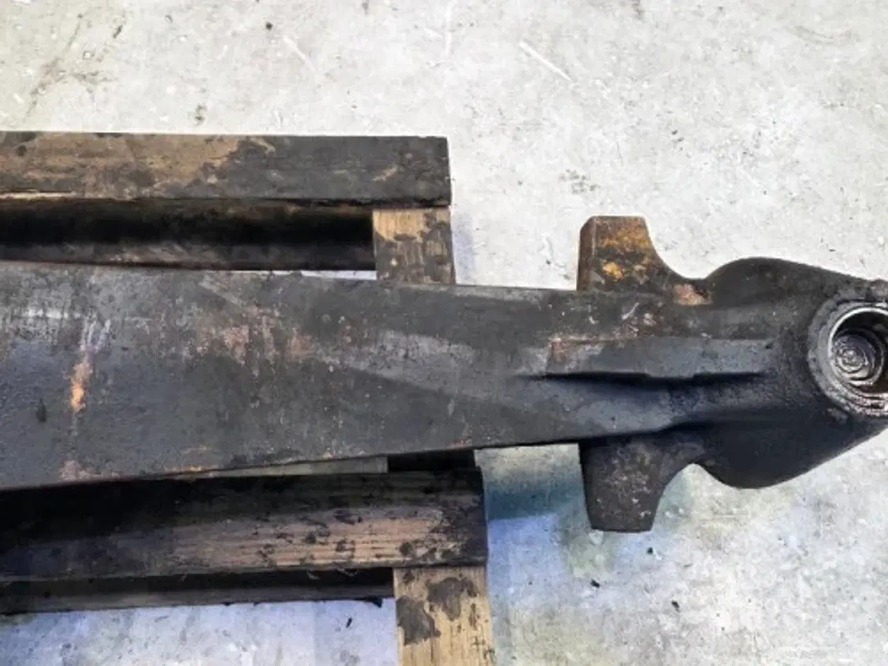 Billede 7 - New Holland LB115B Foraksel Hus 85821293