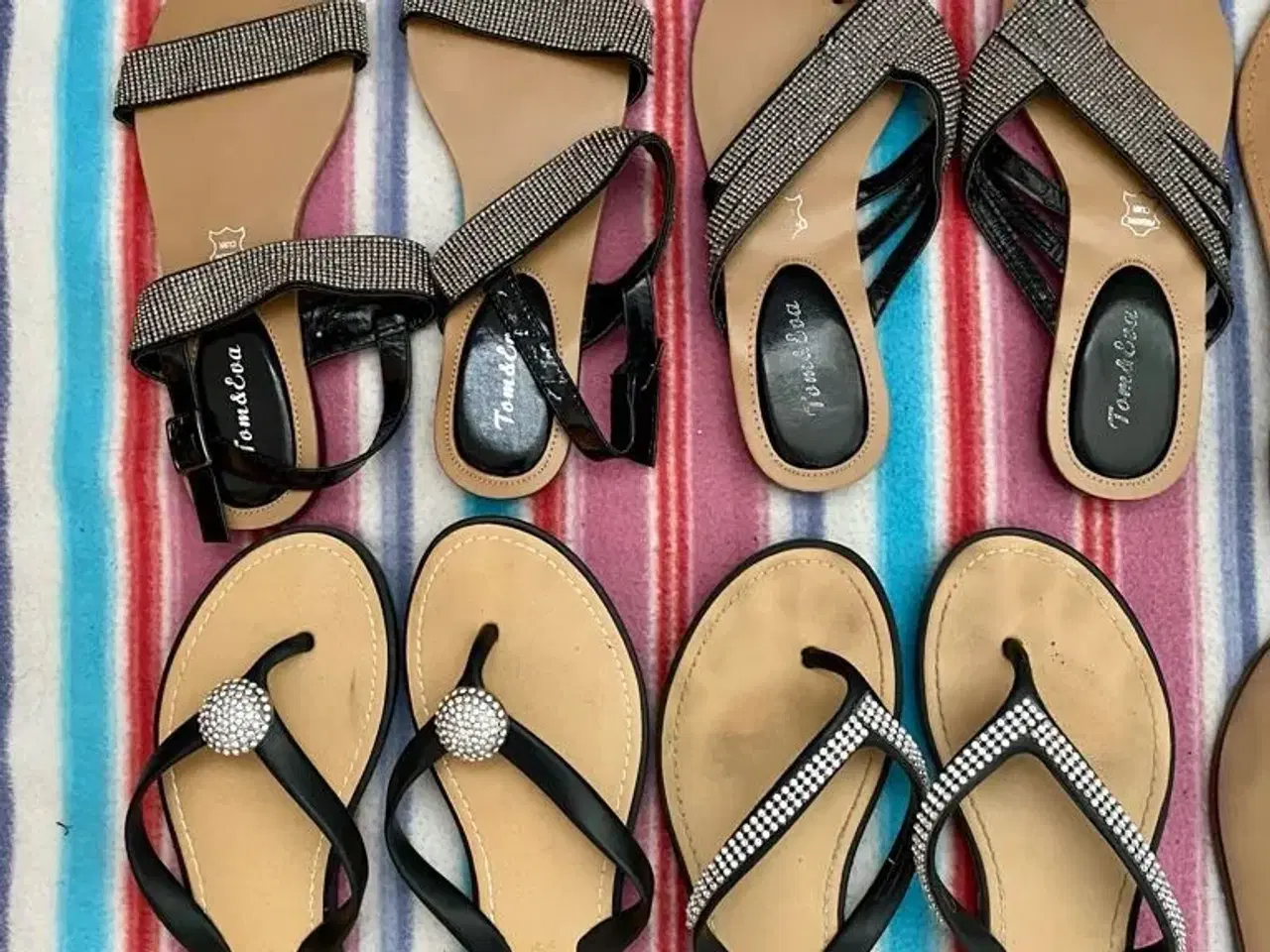 Billede 2 - Fine sandaler til salg