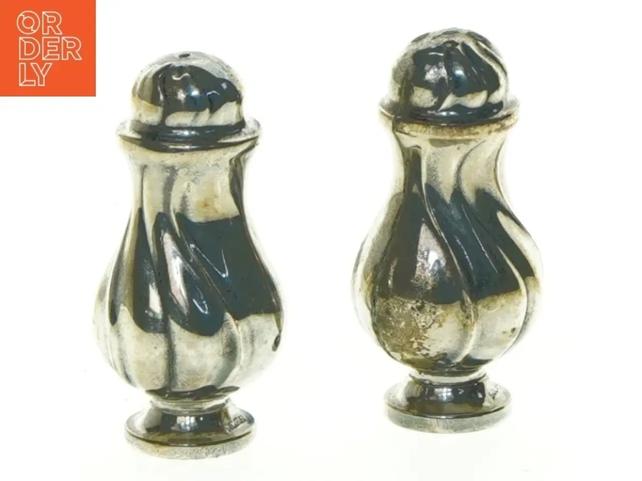 Billede 1 - salt og peber sæt i pletsølv (str. 7 x 3 cm)