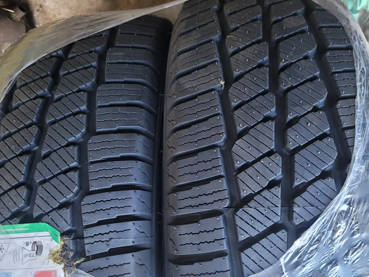 Billede 2 - 215 / 65 R 16 C