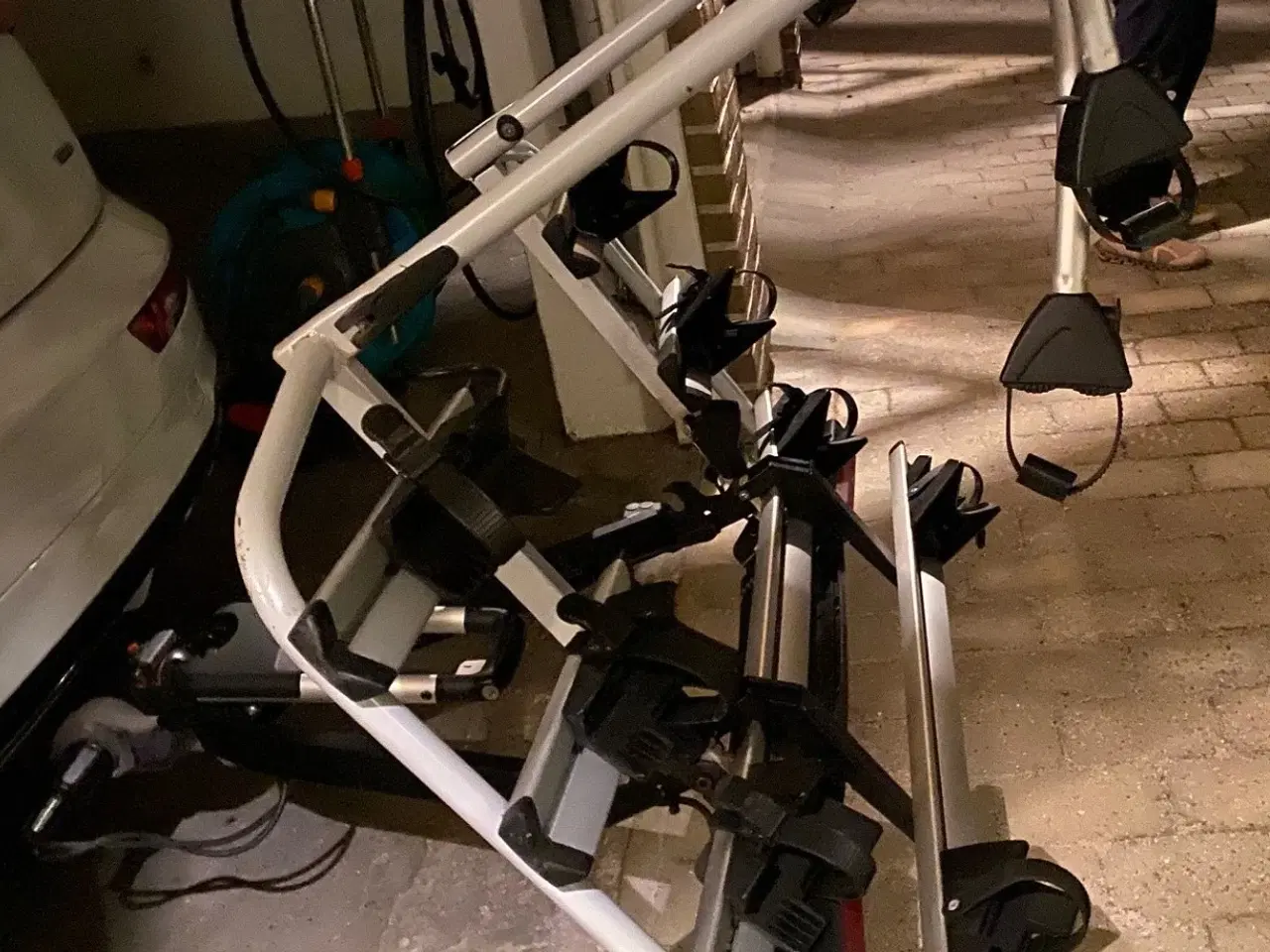 Billede 6 - Cykelholder til 4 cykler Atera Strada