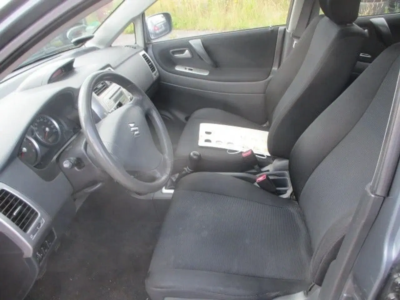 Billede 9 - Suzuki Liana 1,6 
