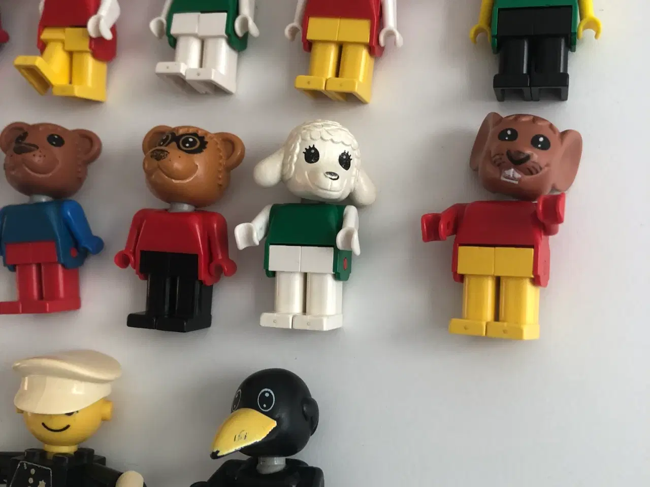 Billede 3 - LEGO 16 forskellige dyr politi flyvemaskine ladcyk