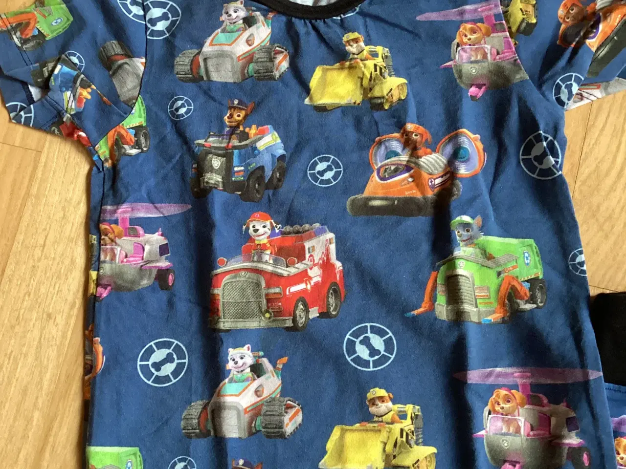 Billede 2 - Paw Patrol sæt str. 104