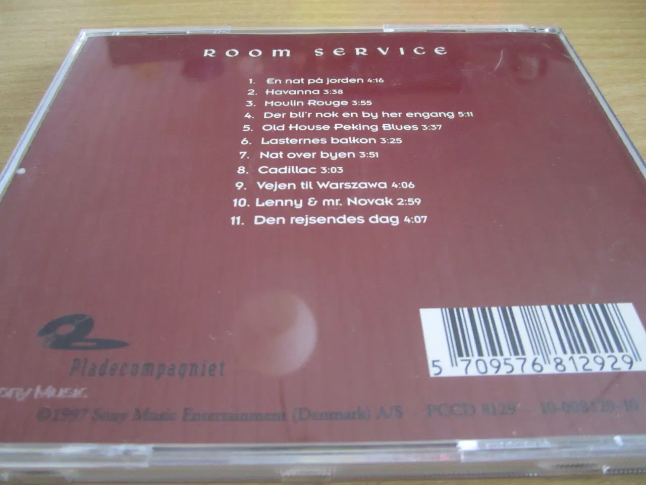 Billede 4 - JOHNNY MADSEN. 1997. ROOM SERVICE.