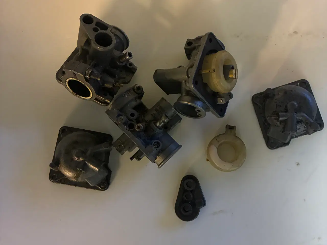 Billede 1 - Yamaha sting karburator dele sælges samlet 750 kr