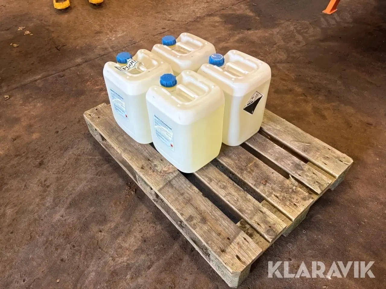 Billede 3 - Industrirengøring Nordical Nemo industrirent - 4 dunke