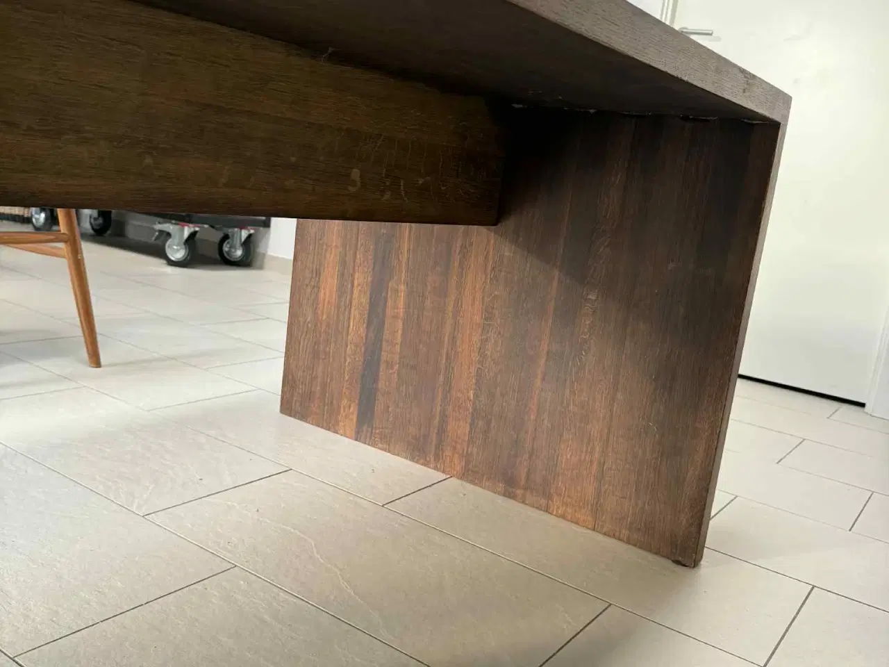 Billede 3 - Spisebord i røget eg