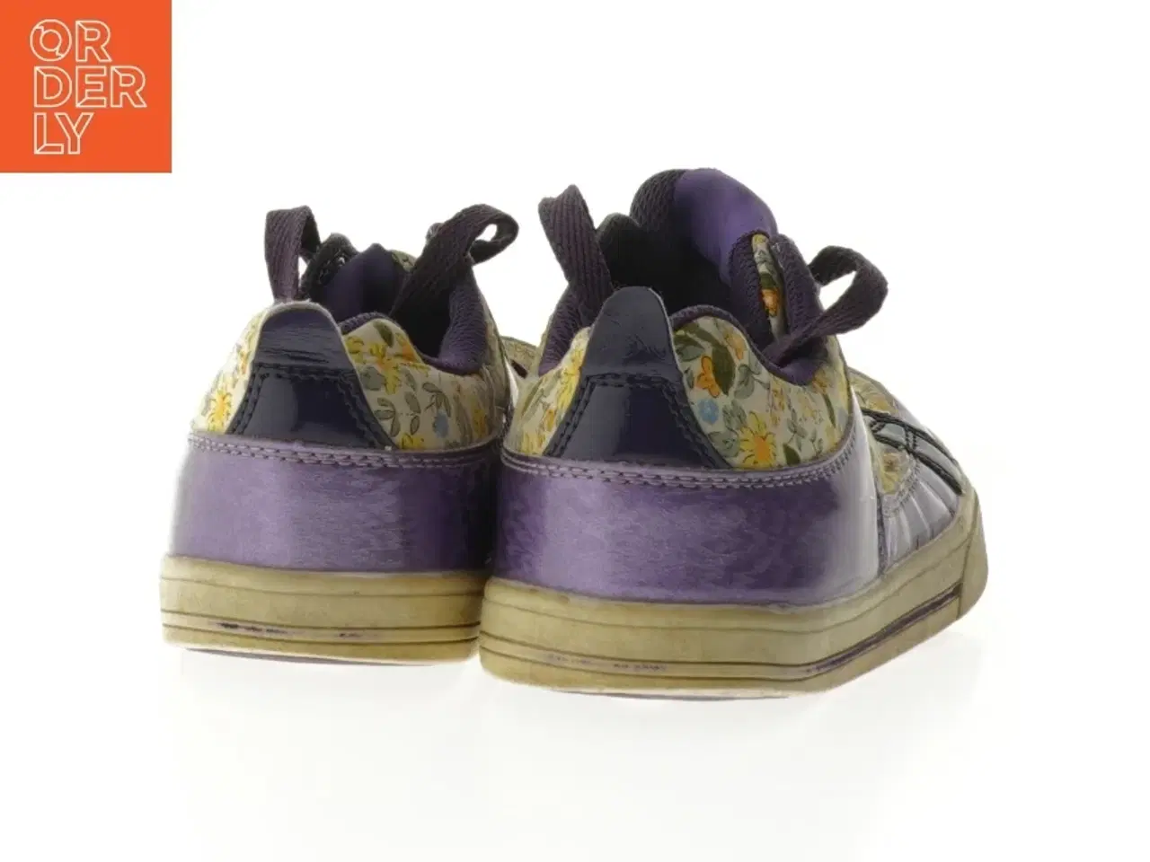 Billede 3 - Blomstrede lilla sneakers fra Osaga (str. Længde. 24 cm)