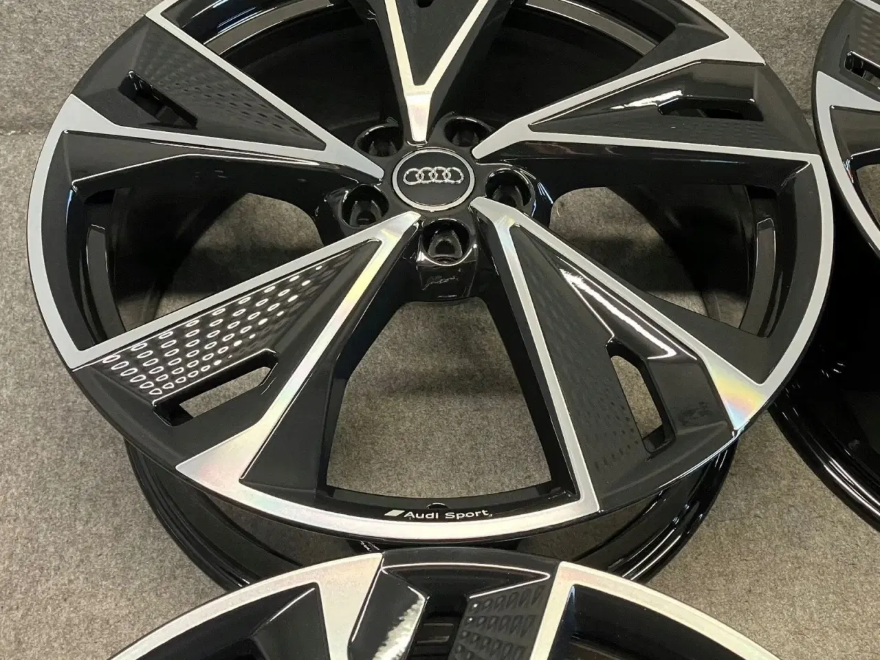 Billede 5 - ALUFÆLGE AUDI A6 S6 C8 4K0 21"