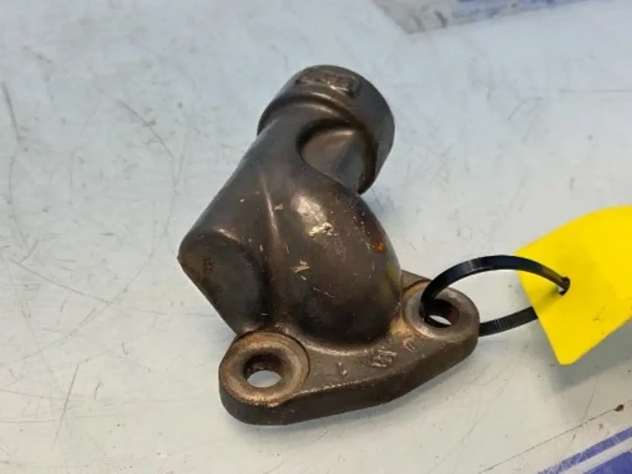 Billede 6 - John Deere  6068   Termostathus   R504754