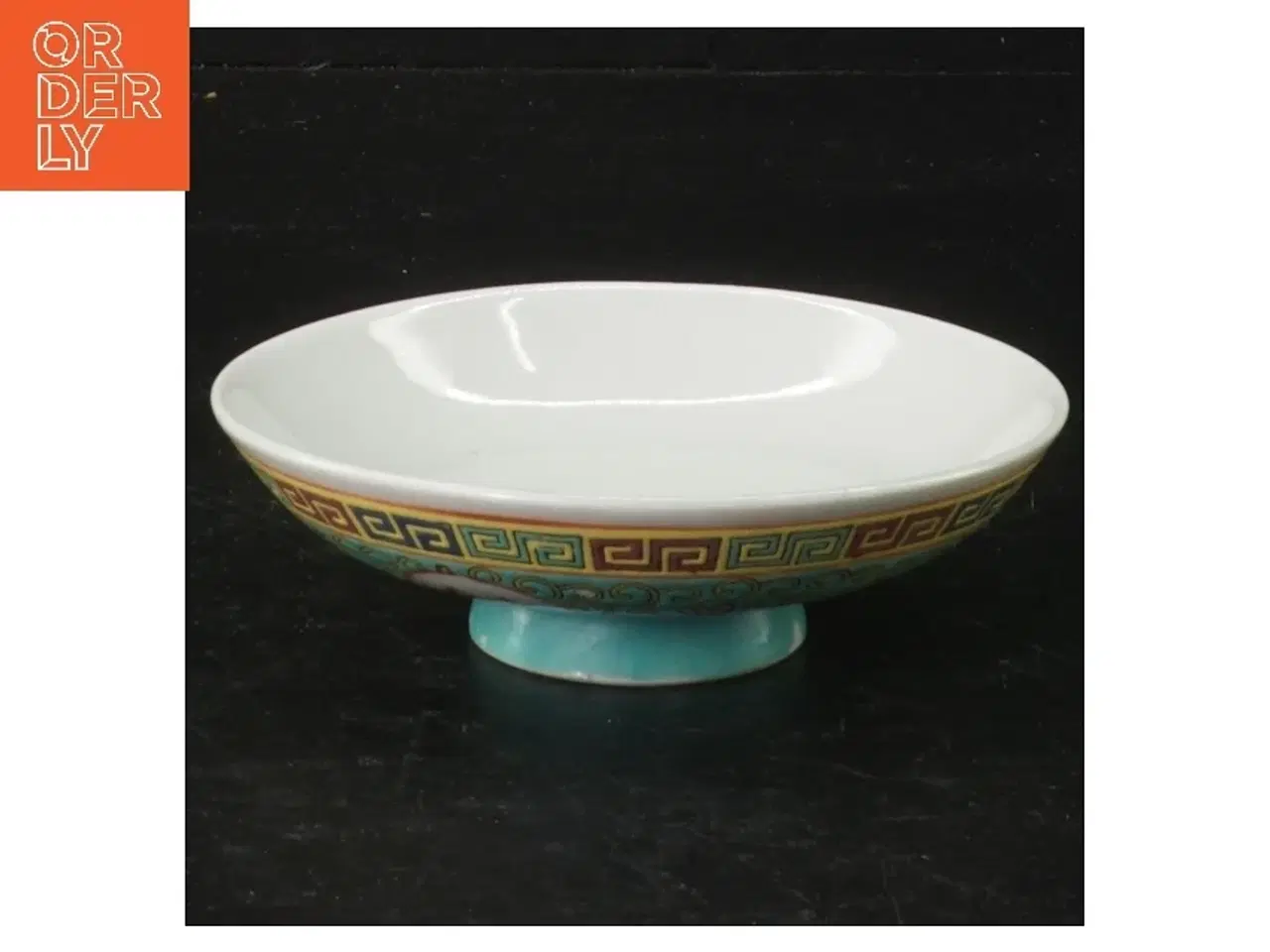 Billede 3 - Dekorativ kinesisk porcelænstallerken (str. Ø 11,5 cm)