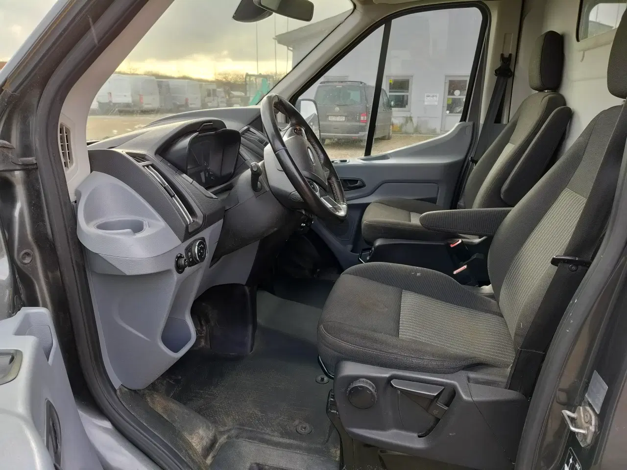 Billede 3 - Ford Transit 350. 2,0 TDCI , Defekt motor .