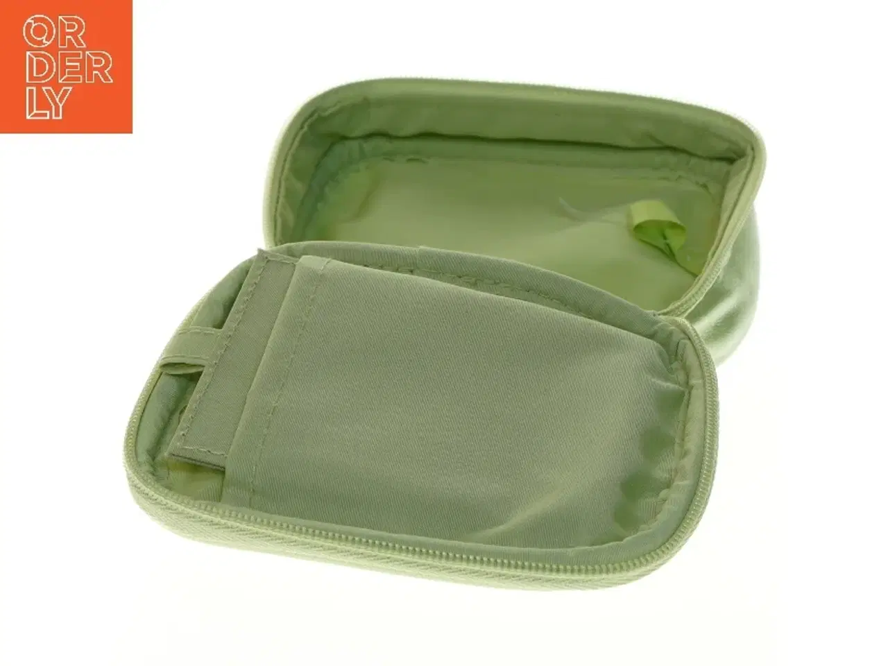 Billede 4 - Grøn kosmetikpung fra Clinique (str. 11 x 13 cm)