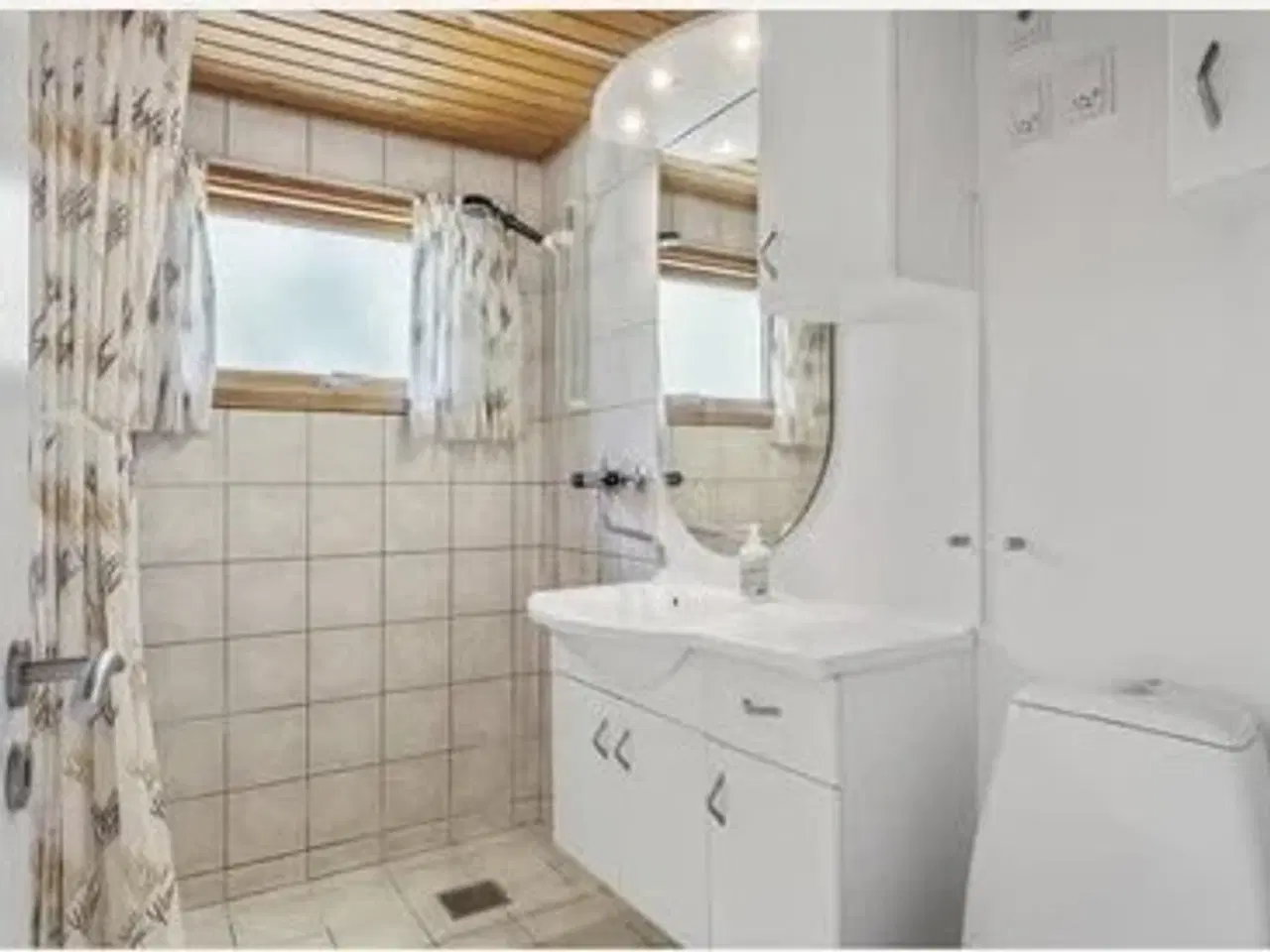 Billede 7 - Velholdt sommerhus Hals/Hou