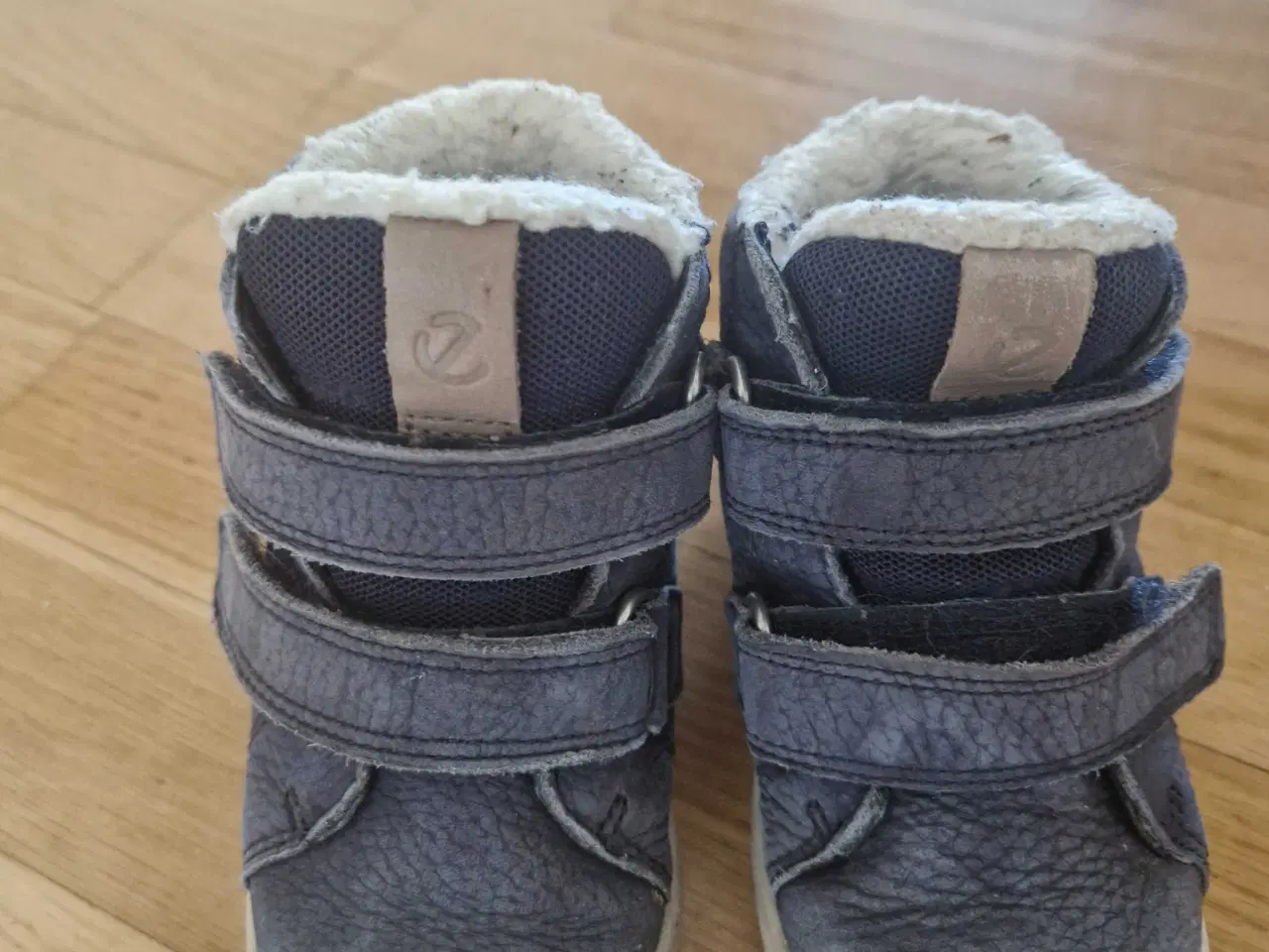 Billede 1 - Ecco vinterstøvler str 22