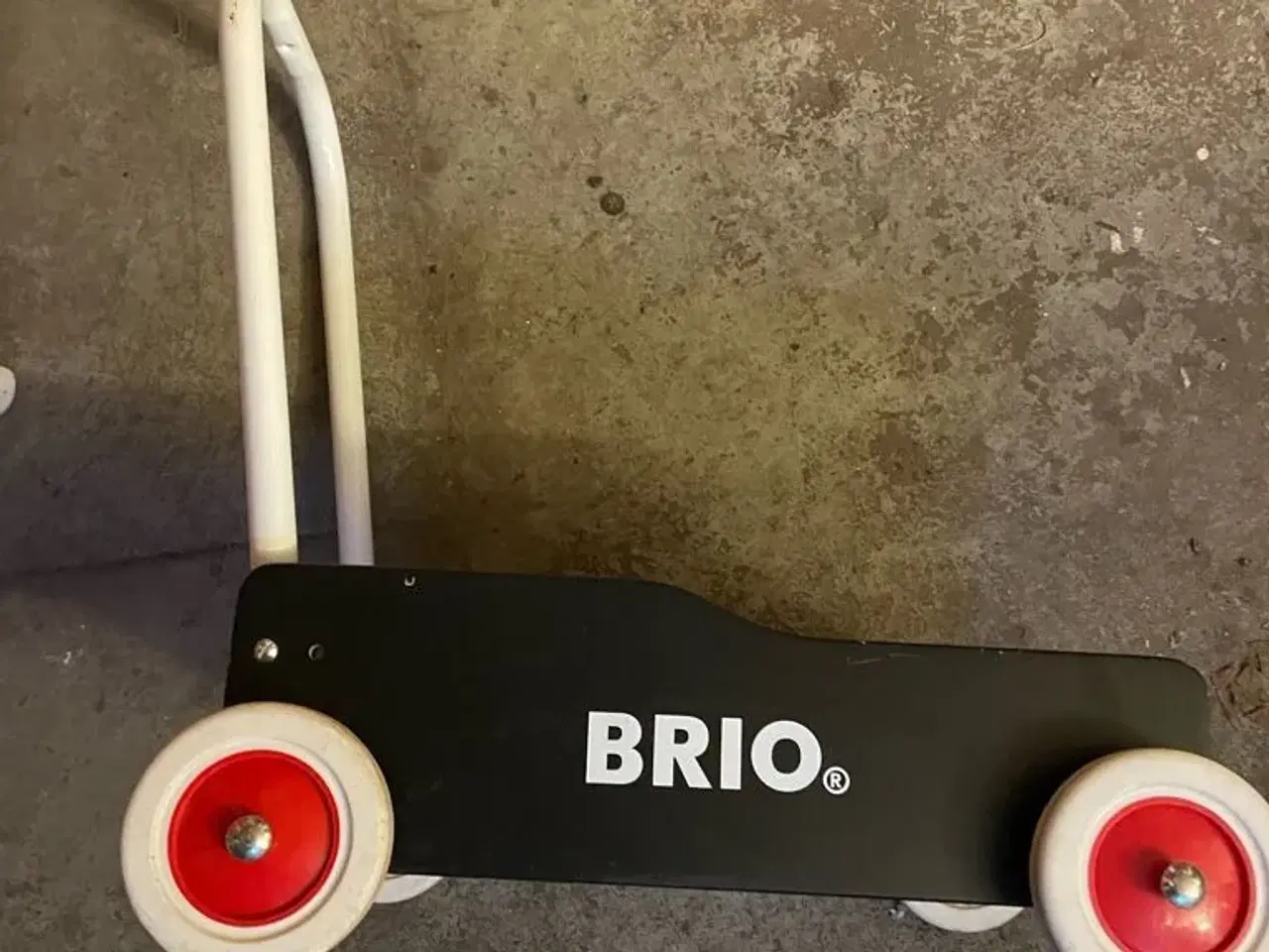 Billede 2 - BRIO  gåvogn