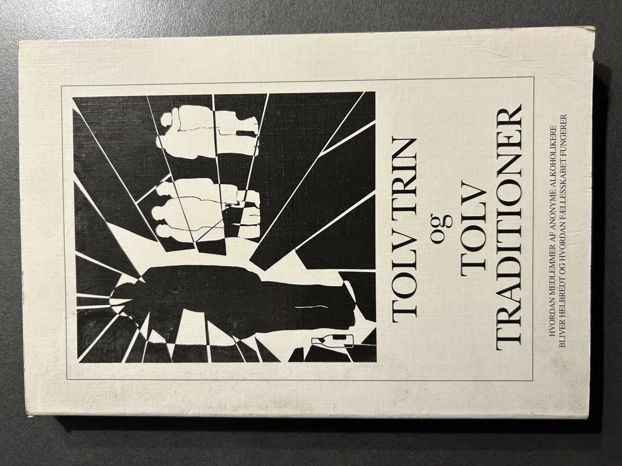 Billede 1 - AA Tolv trin og tolv traditioner bog