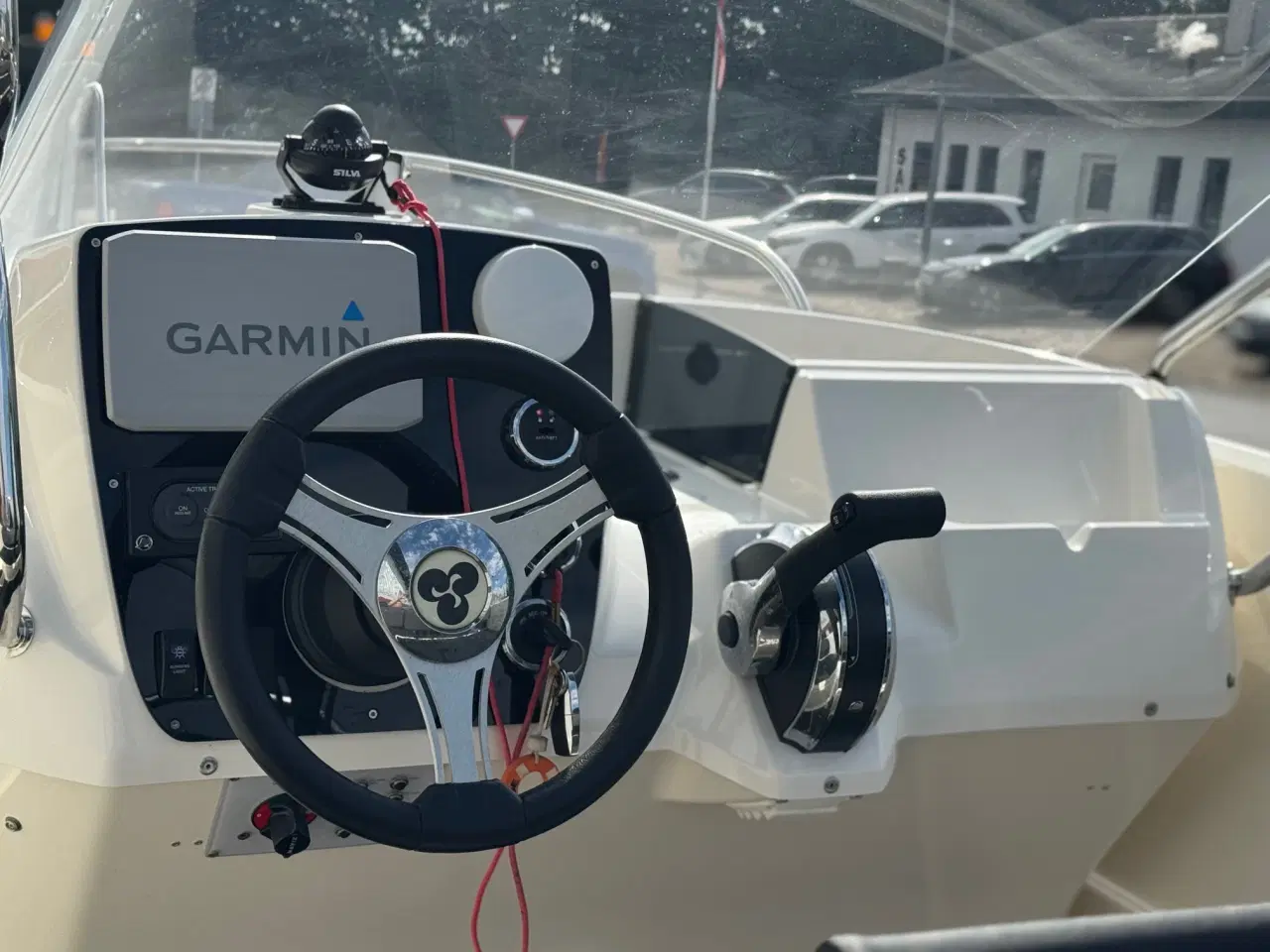 Billede 12 - 548VI Sport X-Line med 100 hk Mercury-EFI 4 takt 2,1L og 1300 kg Brenderup bådtrailer