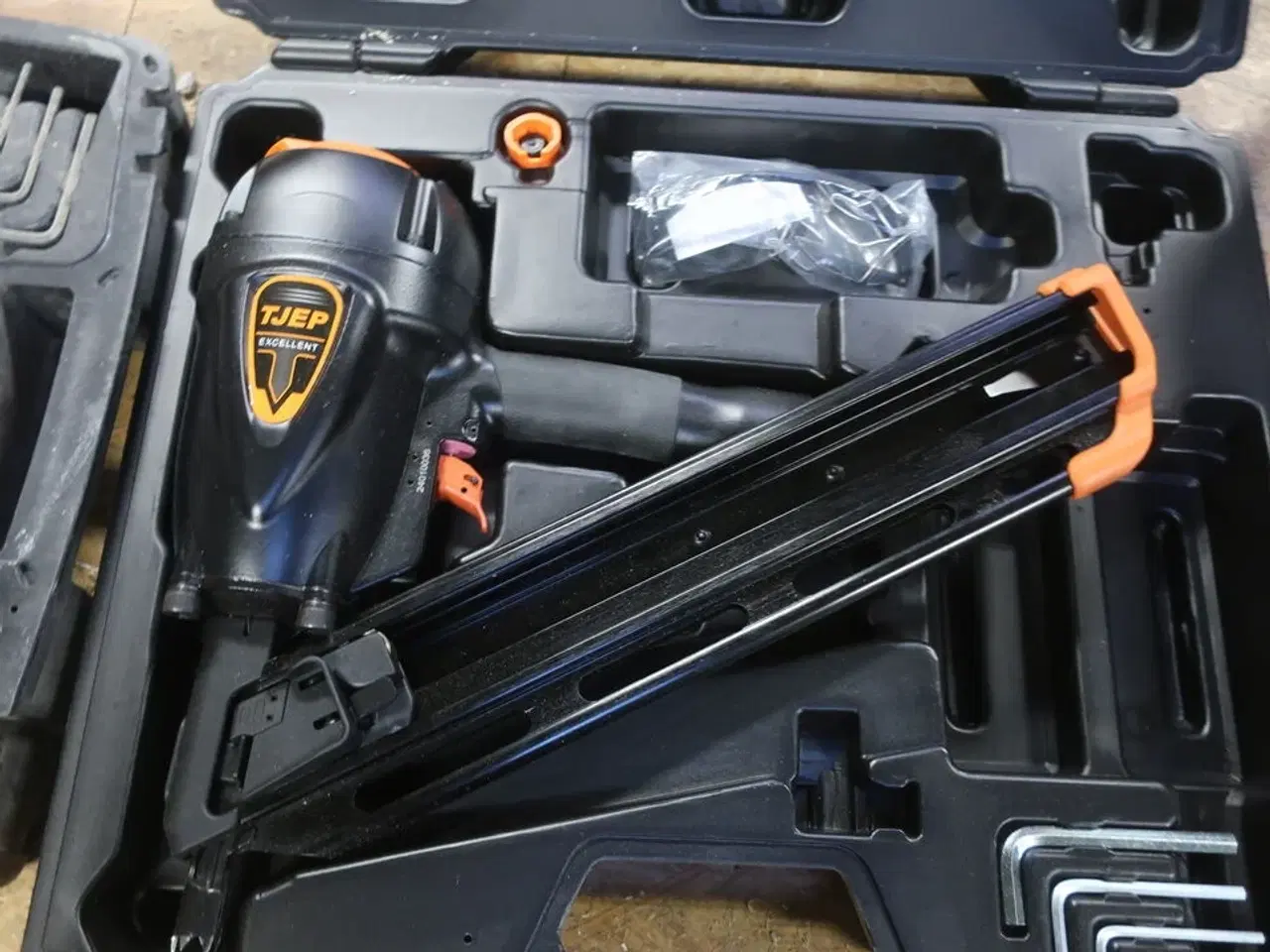 Billede 2 - 2 stk. trykluftpistoler TJEP