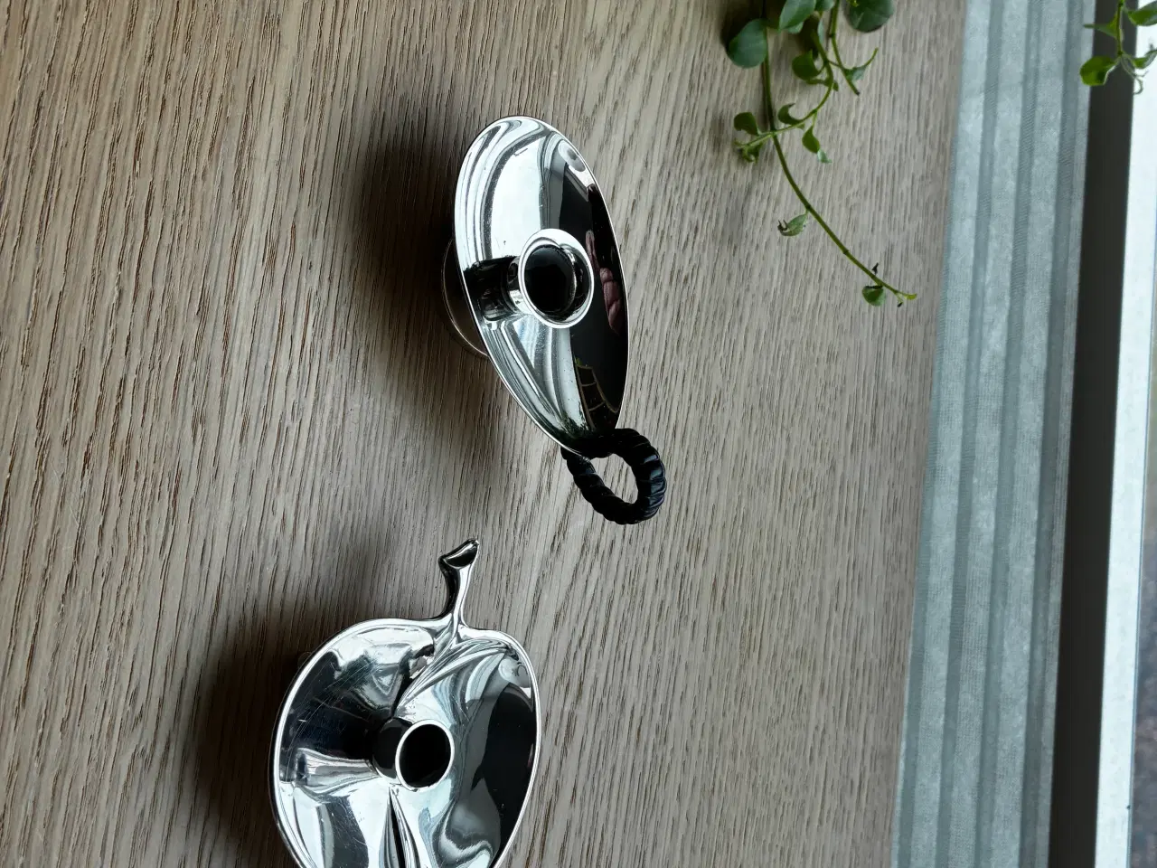 Billede 2 - 2 flotte retro lysestager i sølvplet