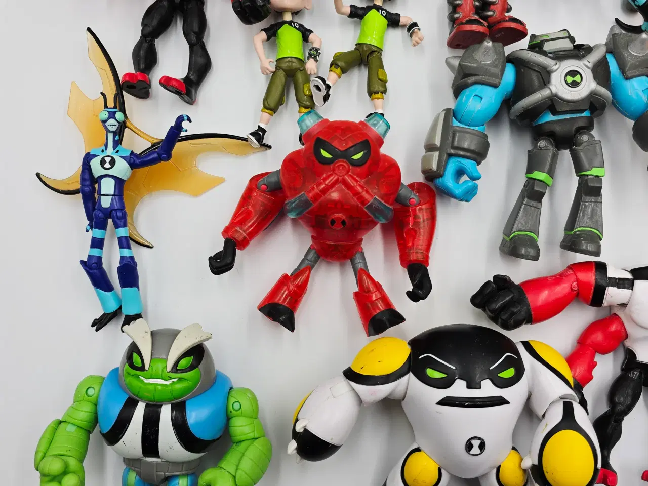 Billede 6 - Ben 10 figurer sælges samlet