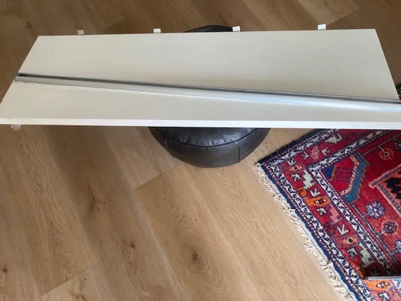 Billede 1 - Garderobestang med overhylde