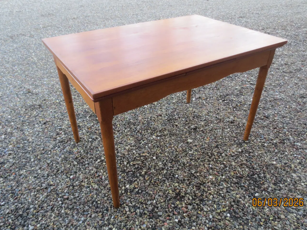 Billede 5 - 1 stk Teak Spisebord med Hollandsk udtræk