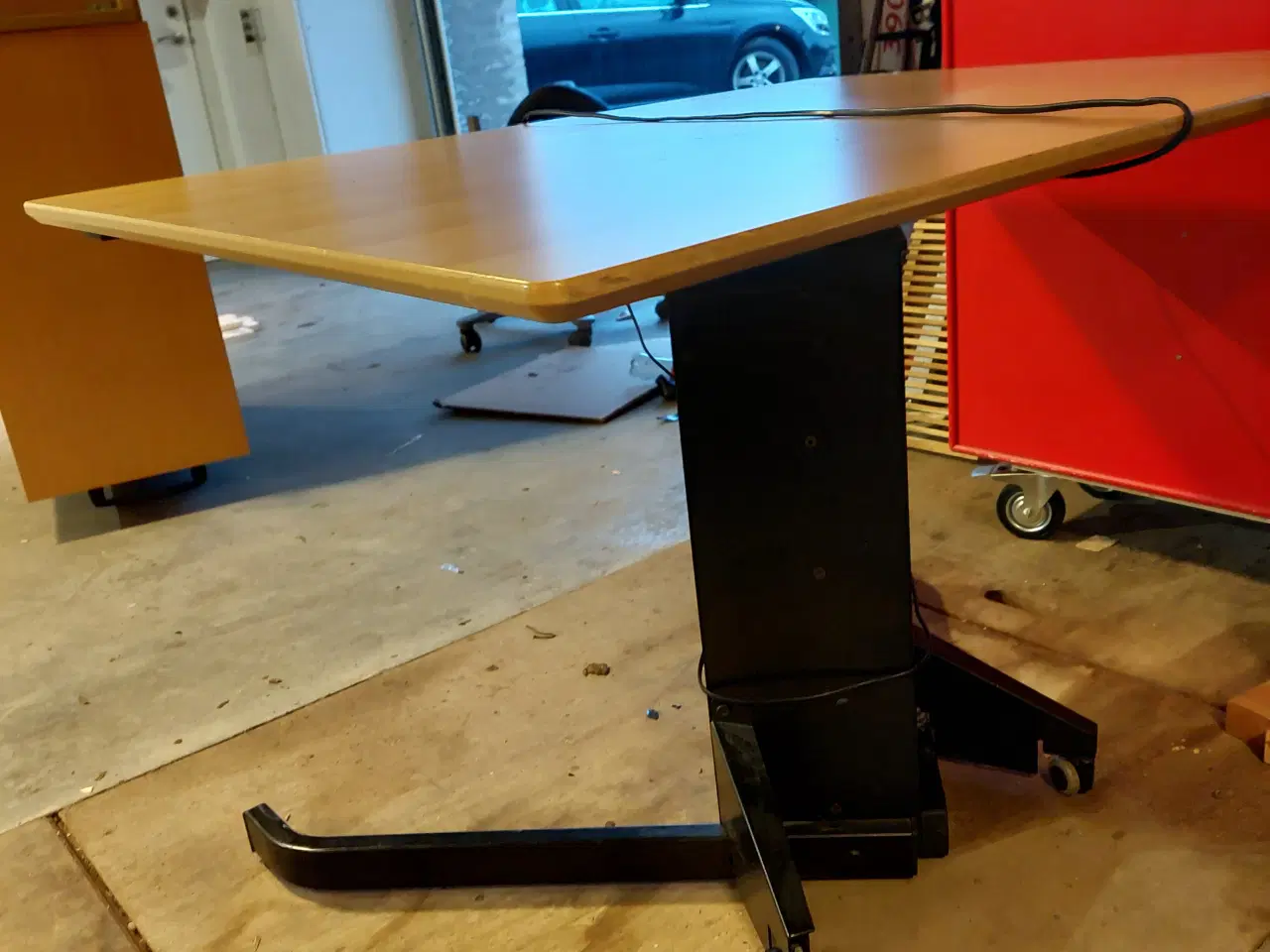 Billede 2 - Hæve-/sænkebord - computerbord, skrivebord