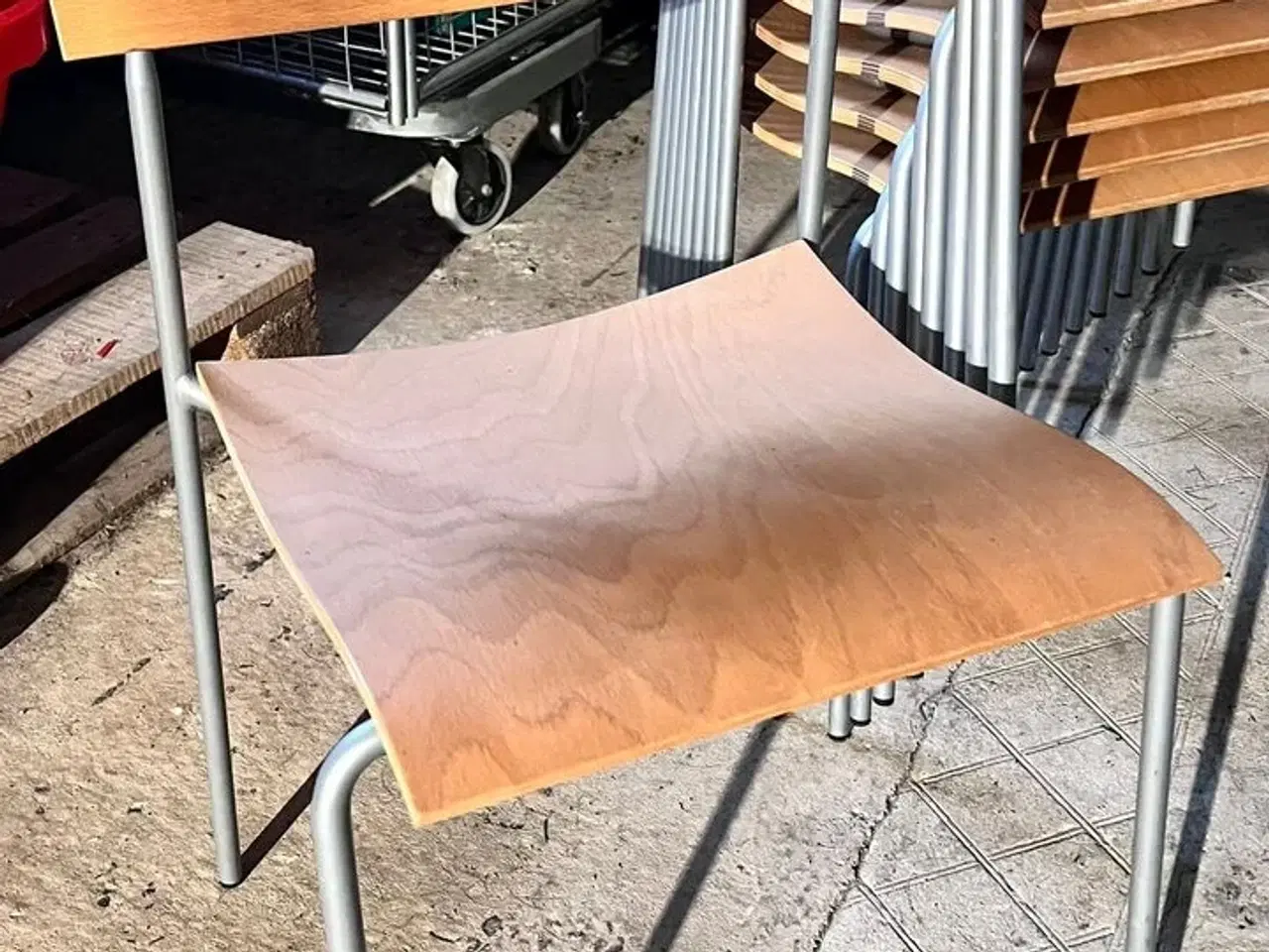 Billede 2 - 9 stk. stabelstole, LAMMHULT