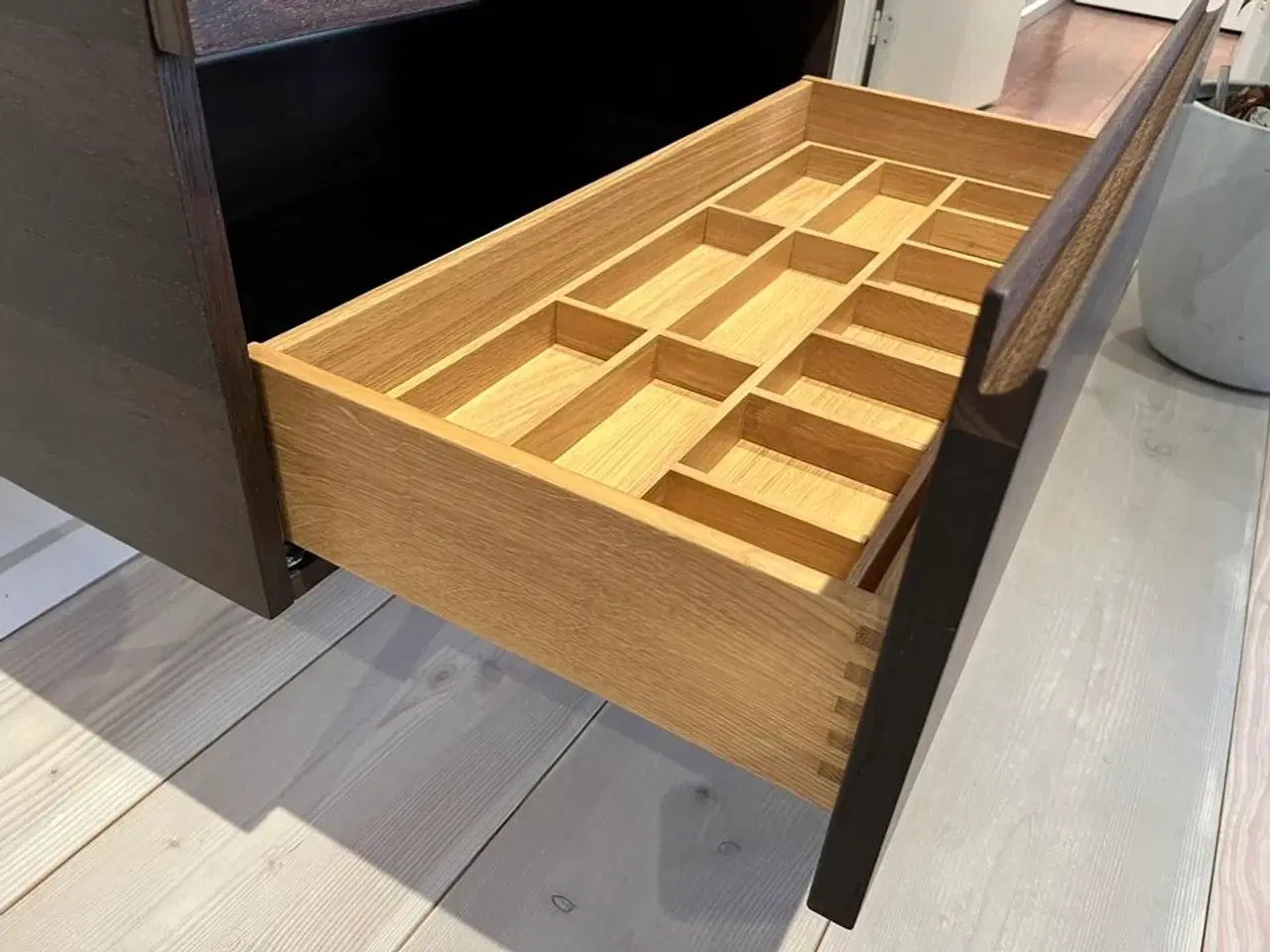 Billede 6 - Badeværelsemøbel med Vask