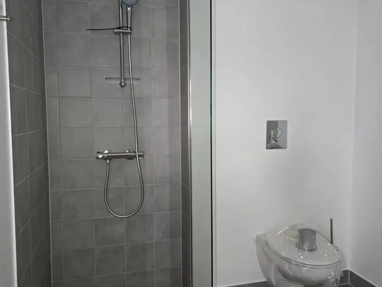 Billede 1 - Færdigproduceret badekabine - Ready bathroom 2278x2180