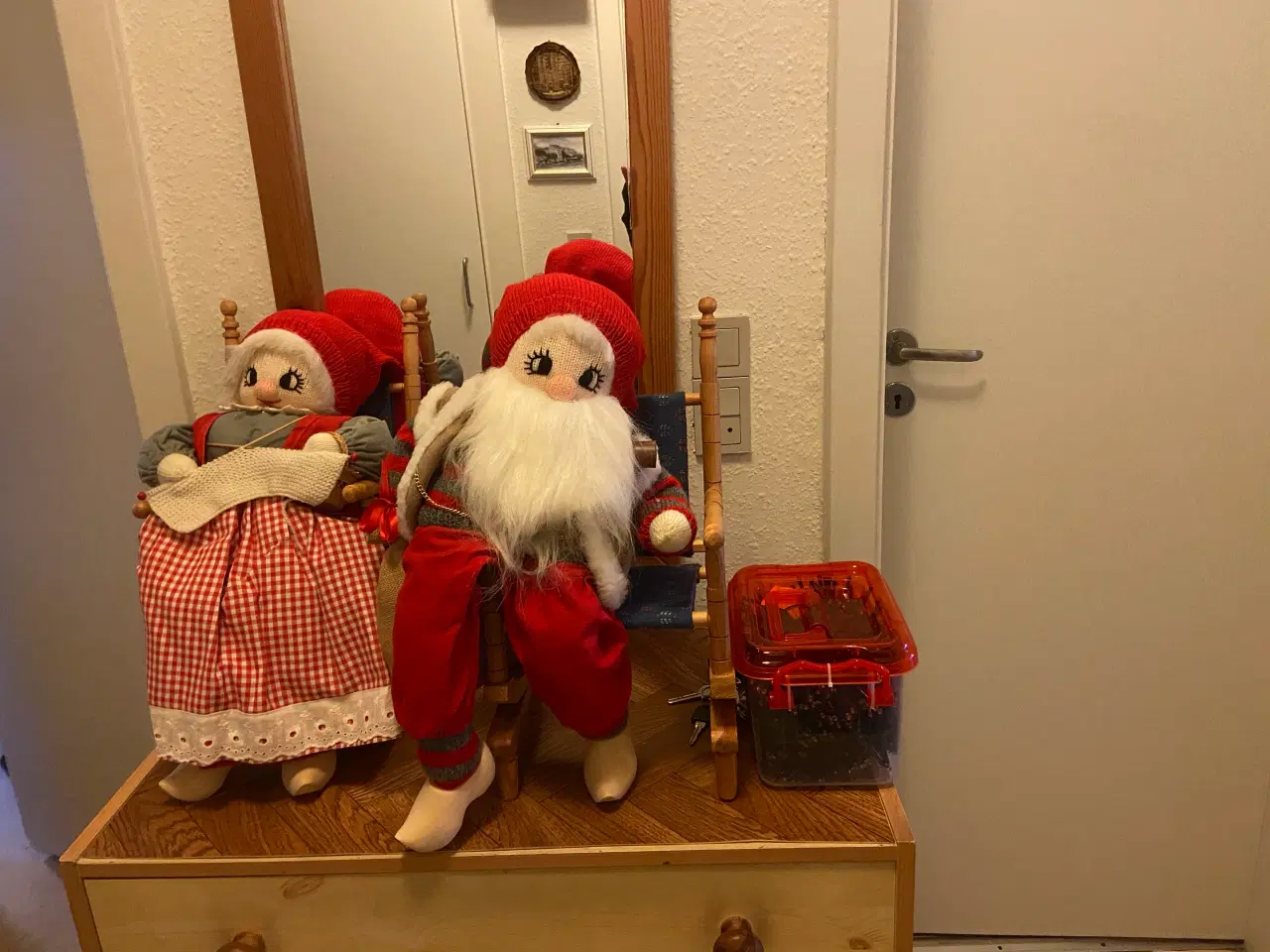 Billede 1 - Nissemand og kone