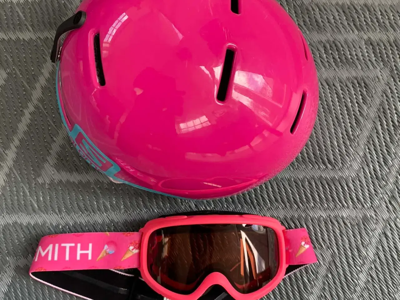 Billede 6 - Salomon skihjelm og skibriller til barn