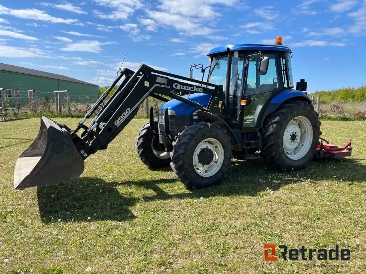Billede 1 - New Holland TD90D med frontlæsser og græsklipper.