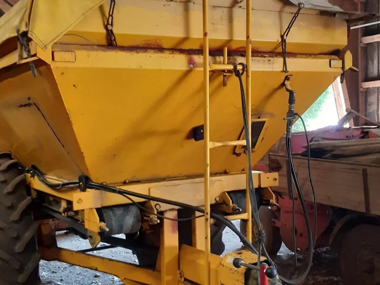 Billede 1 - Bredal B 4 S Velholdt maskine som kan køre ned til 150 cm sporvidde