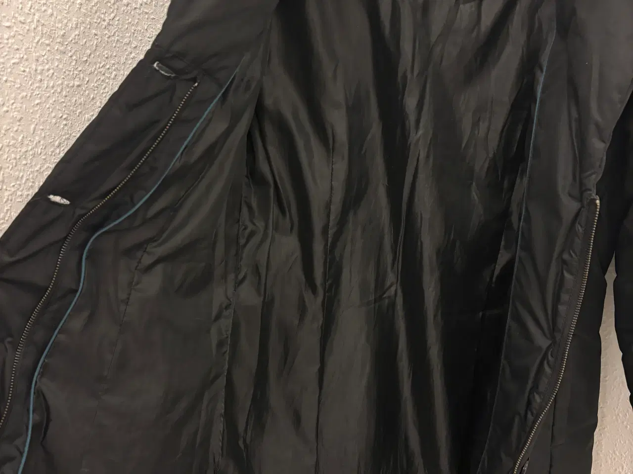 Billede 6 - Smuk b.young vatteret dunjakke (Str. L)