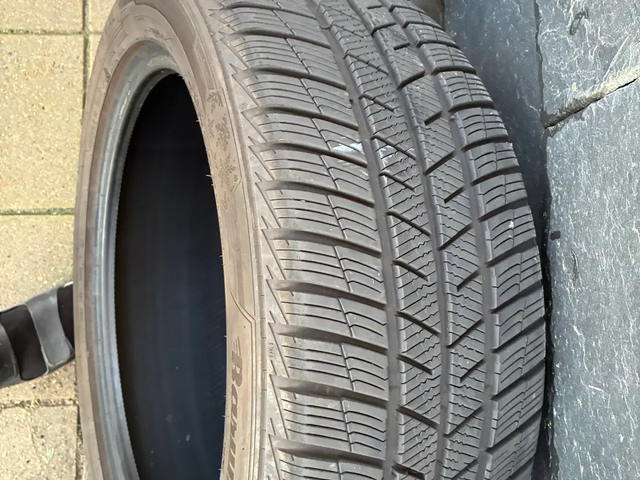 Billede 7 - 235/50-19 v. xl 103